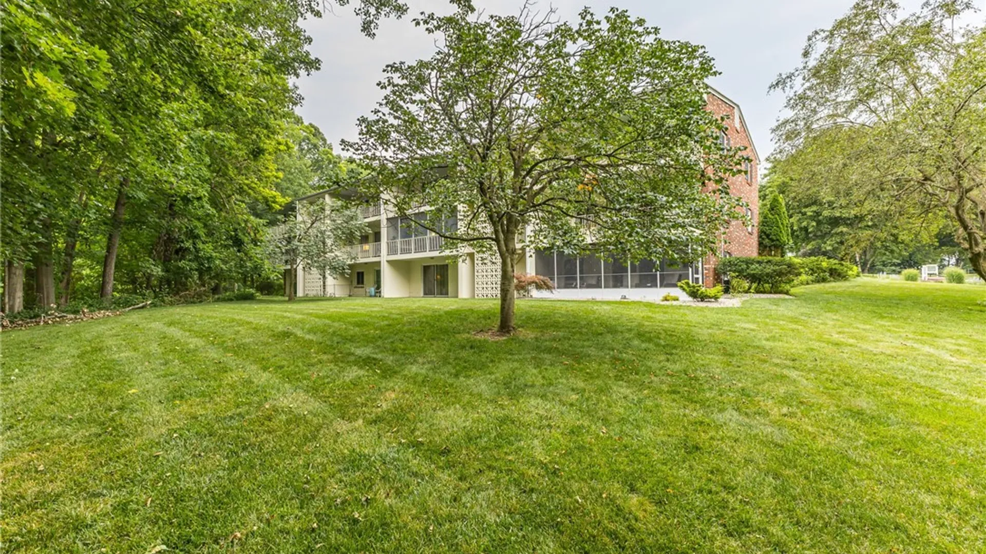 Property at 4 Lost Mountain, Penfield, NY 14625 28
