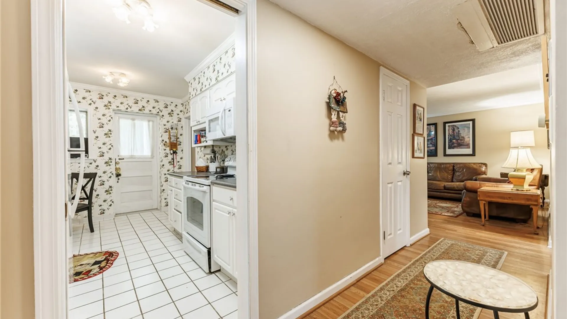 Property at 4 Lost Mountain, Penfield, NY 14625 4