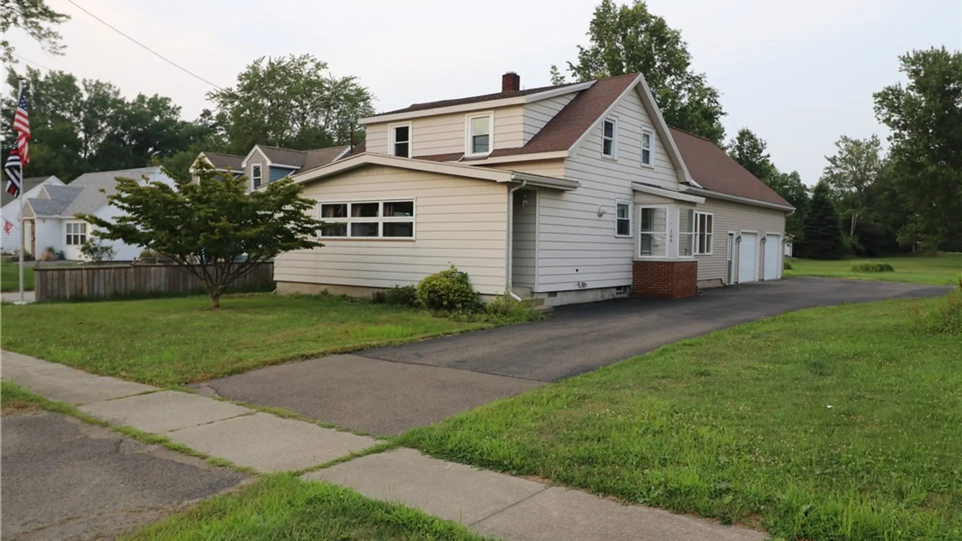 Property at 106 Seymour Street, Pomfret, NY 14063 42