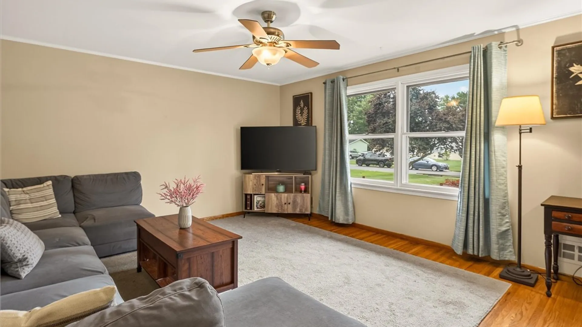 Property at 21 W Canon Drive, Chili, NY 14624 9