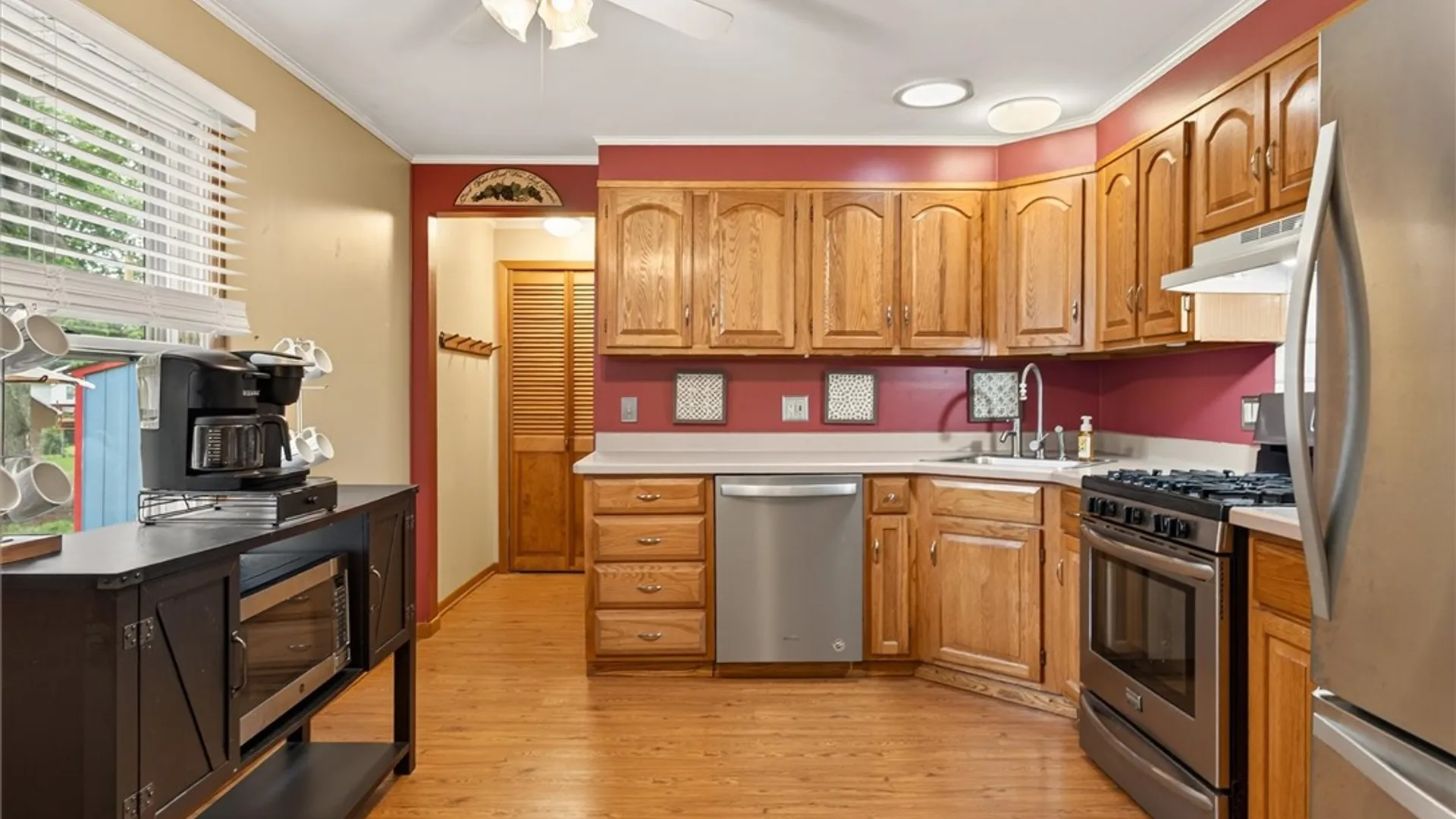 Property at 21 W Canon Drive, Chili, NY 14624 13