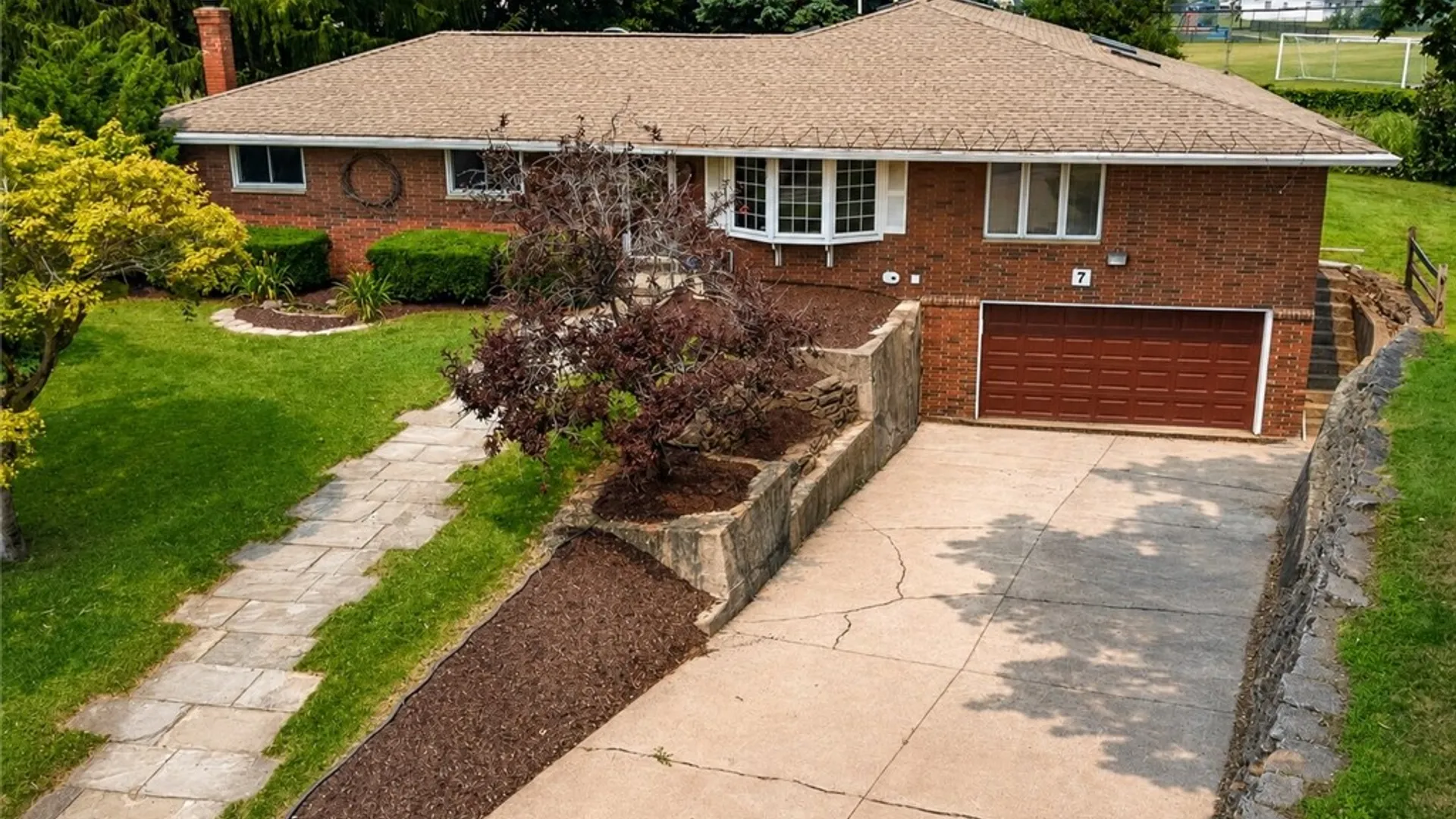 Property at 7 Frandee Lane, Greece, NY 14626 3
