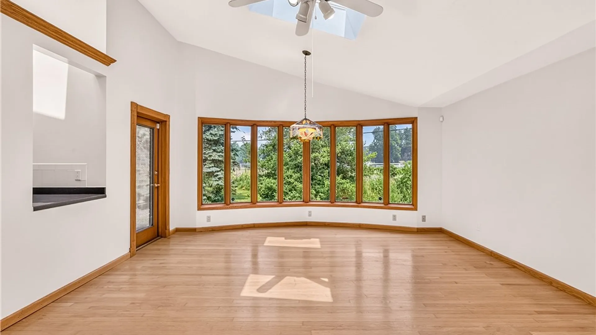 Property at 7 Frandee Lane, Greece, NY 14626 8
