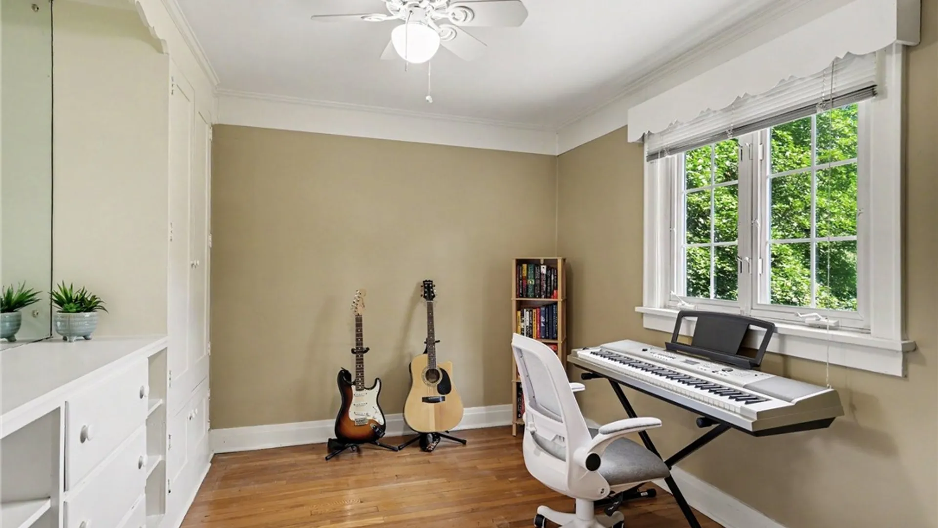 Property at 20 Dover Park, Brighton, NY 14610 30