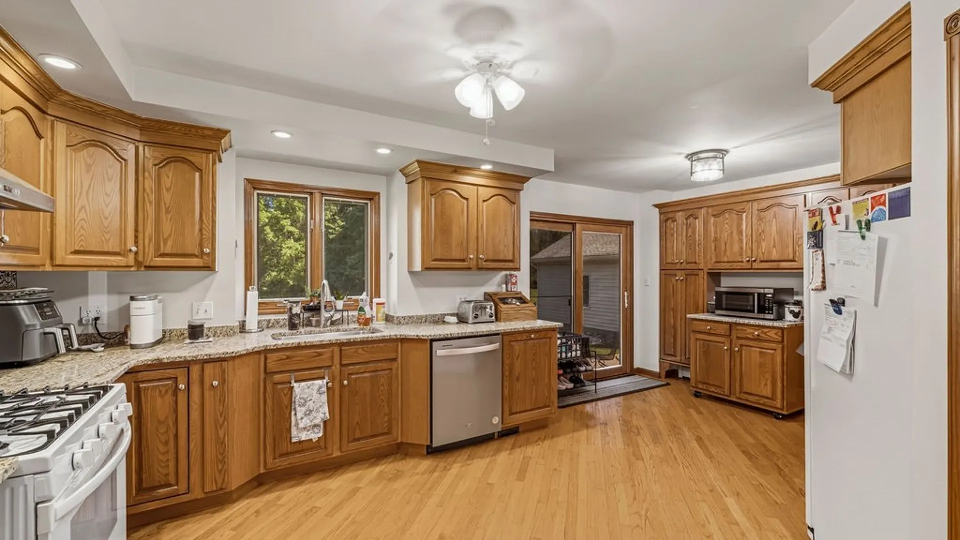 Property at 535 Pletcher Road, Lewiston, NY 14092 14