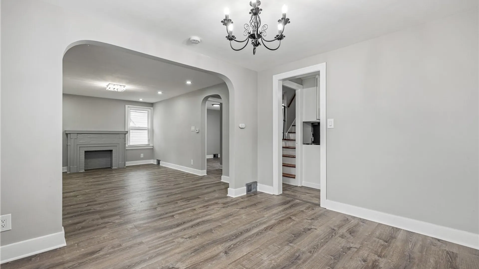 Property at 104 Proctor Avenue, Buffalo, NY 14215 9