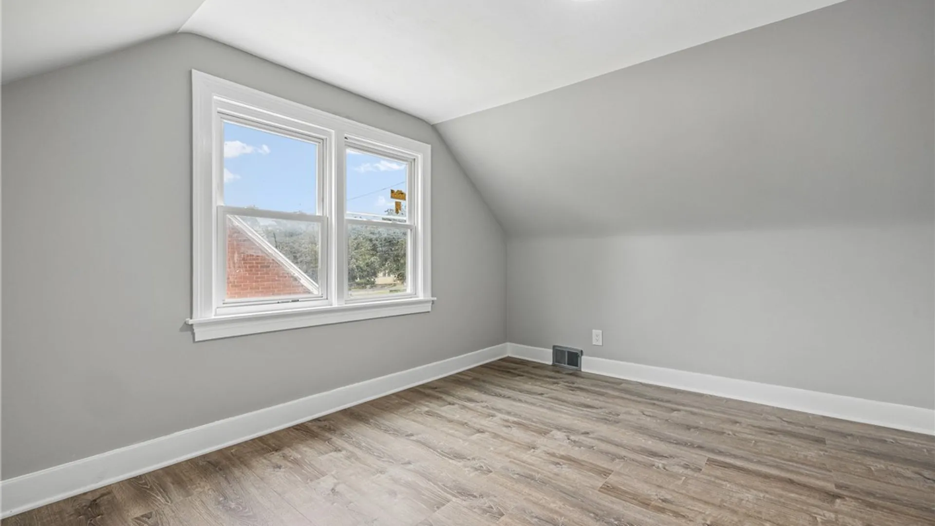 Property at 104 Proctor Avenue, Buffalo, NY 14215 28