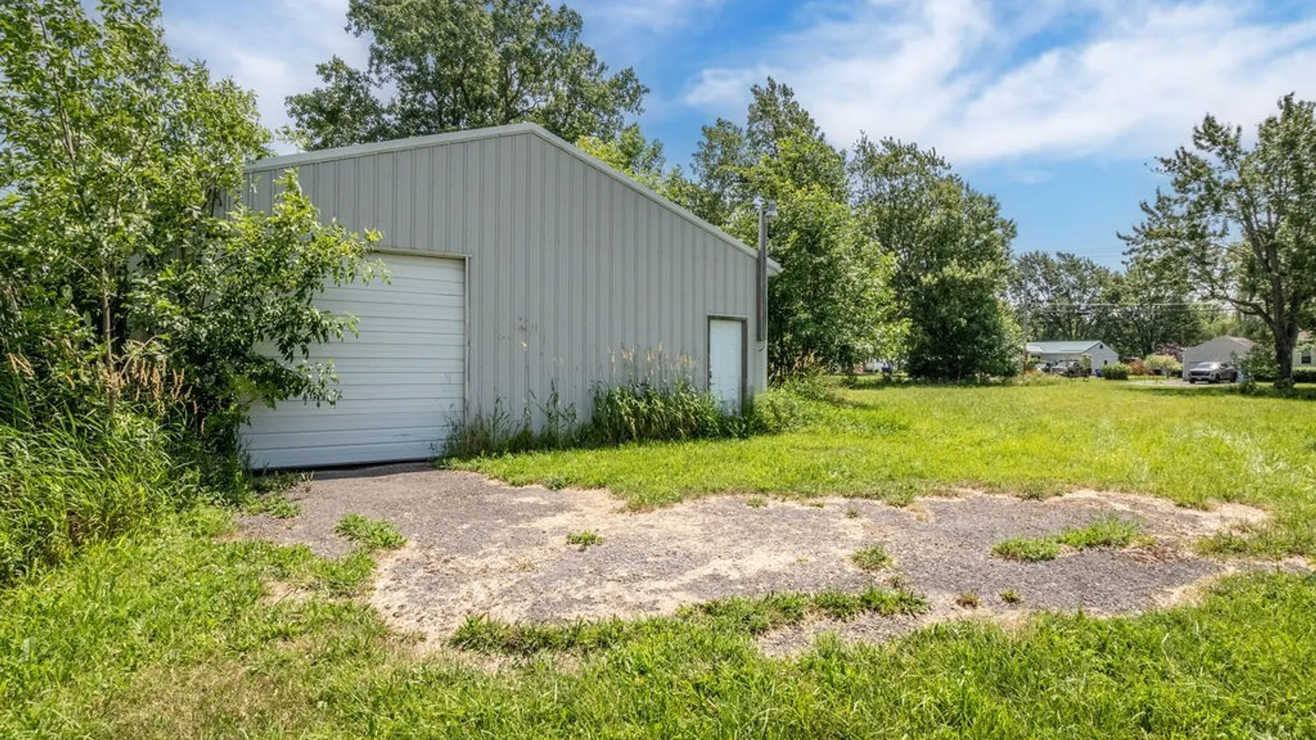 Property at 5111 Oakwood Drive, Pendleton, NY 14120 8