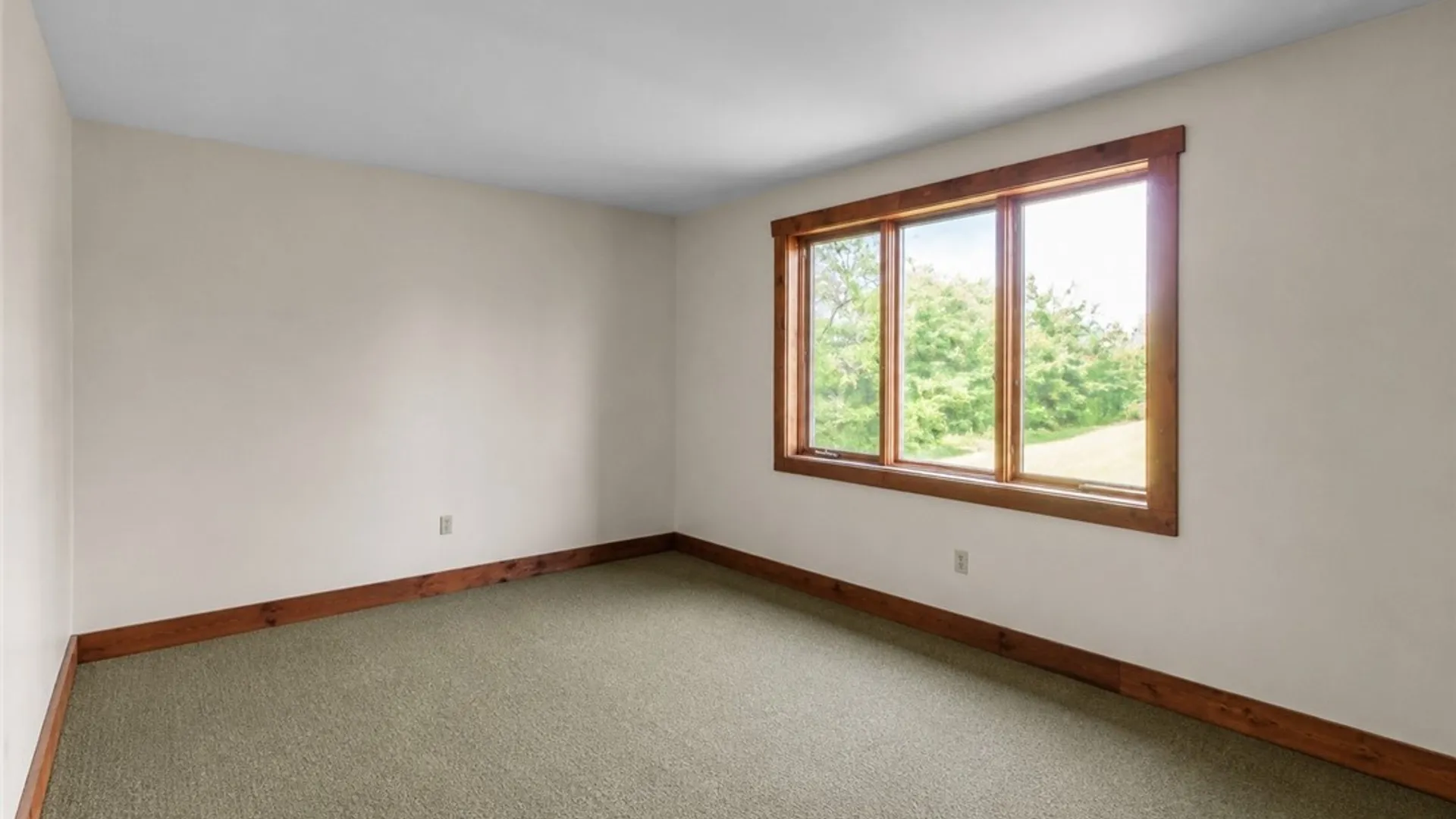 Property at 5111 Oakwood Drive, Pendleton, NY 14120 41