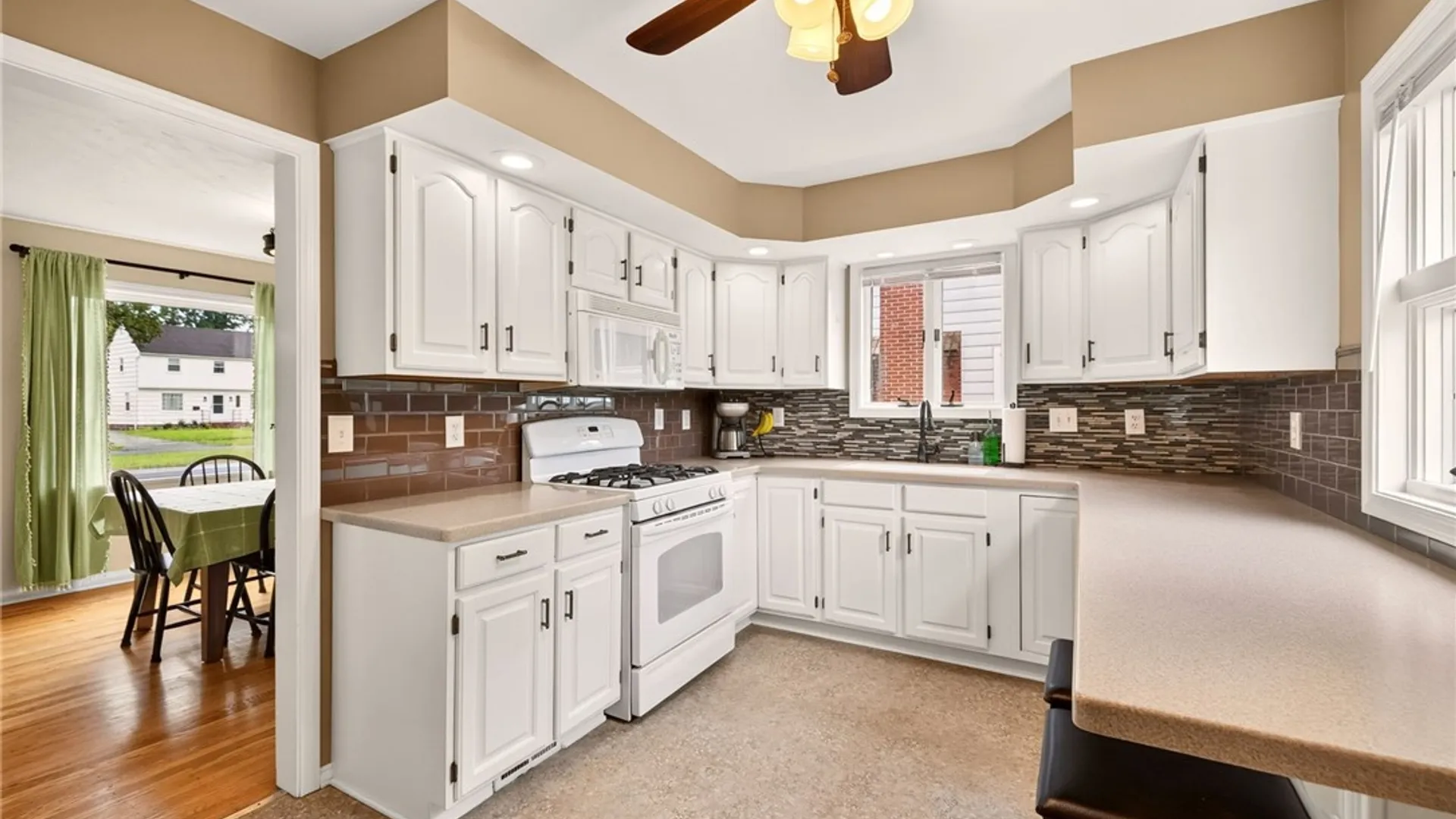 Property at 280 Daley Boulevard, Irondequoit, NY 14617 14