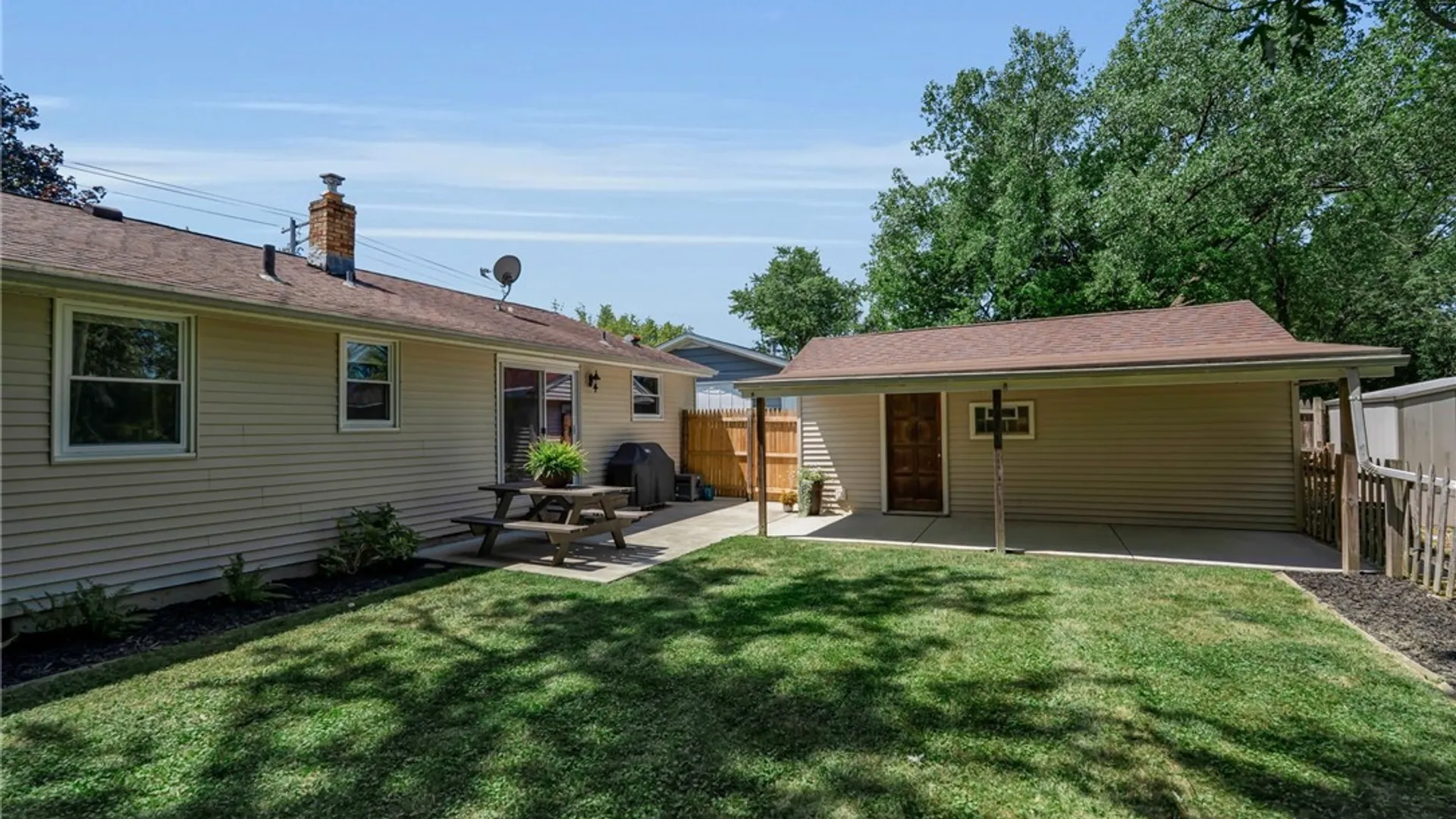Property at 650 East And West Road, West Seneca, NY 14224 38