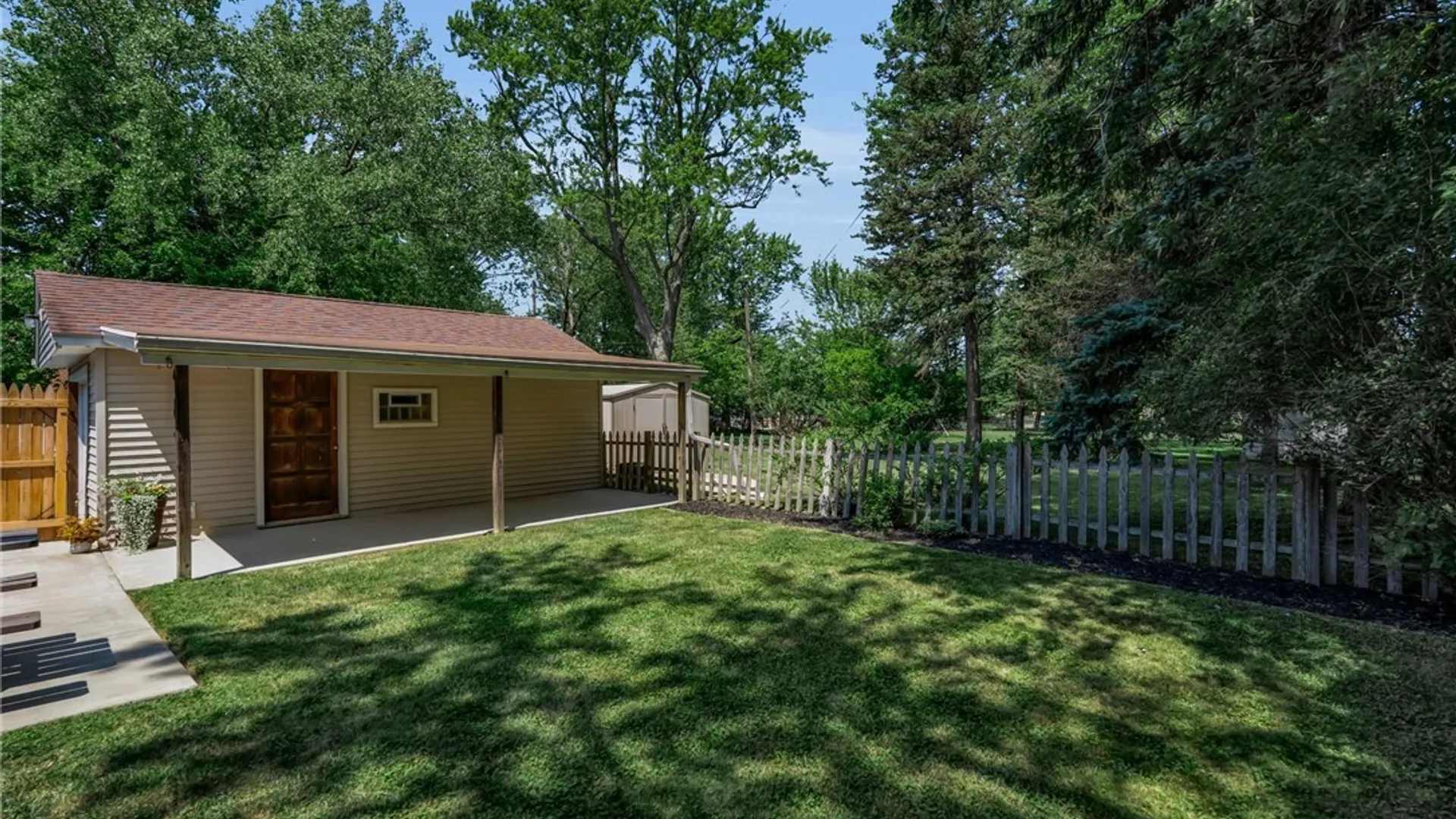 Property at 650 East And West Road, West Seneca, NY 14224 41