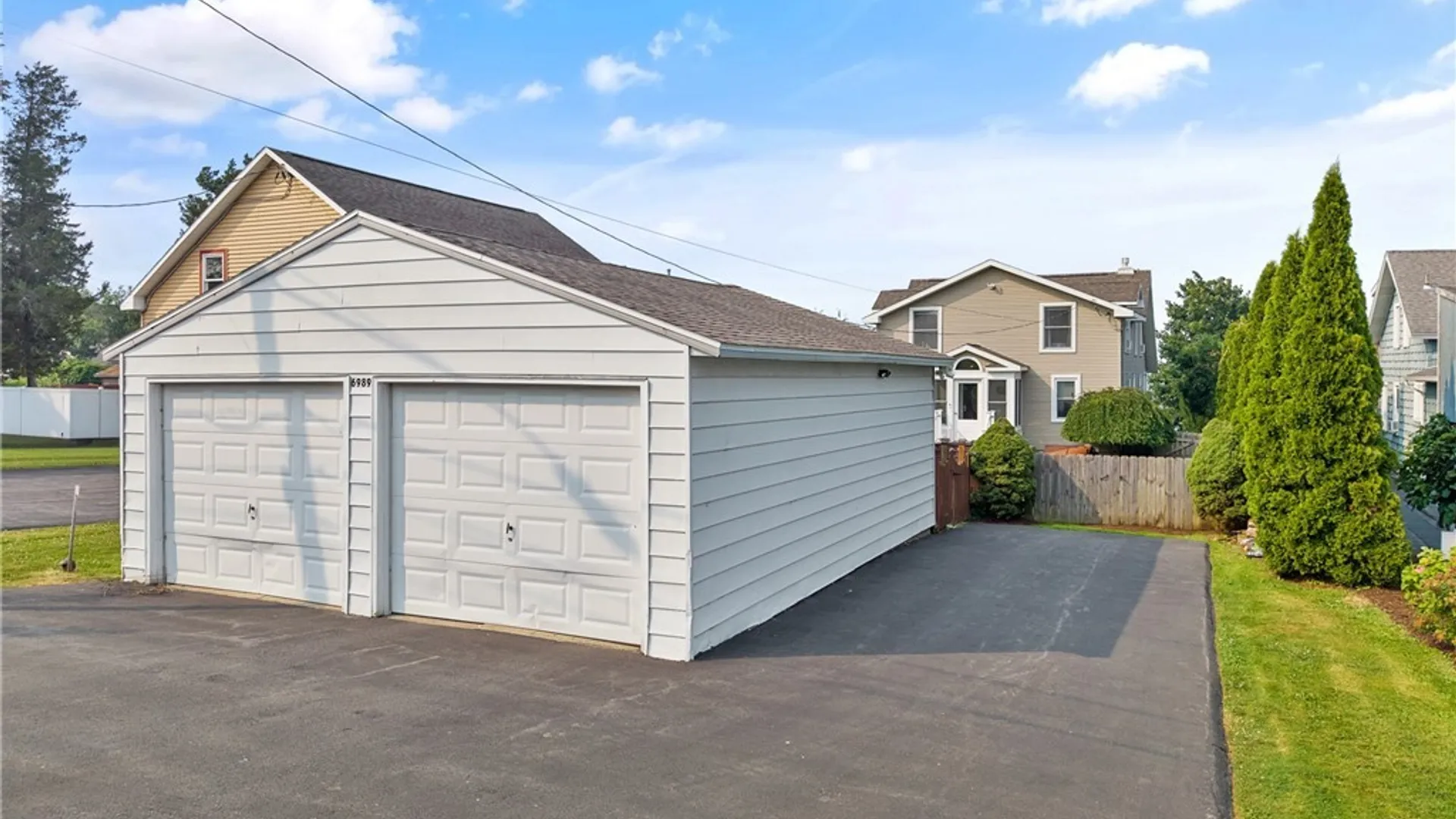 Property at 6989 Van Antwerp Drive, Cicero, NY 13039 37