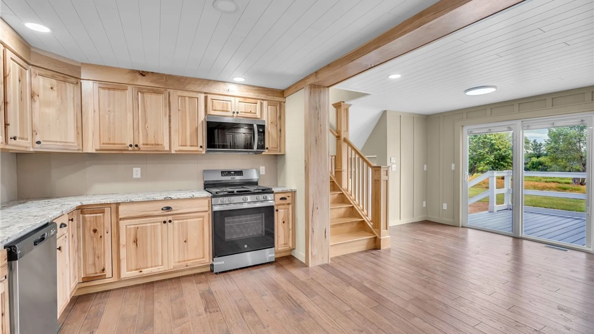 Property at 664 Davis Road, Aurora, NY 14052 13