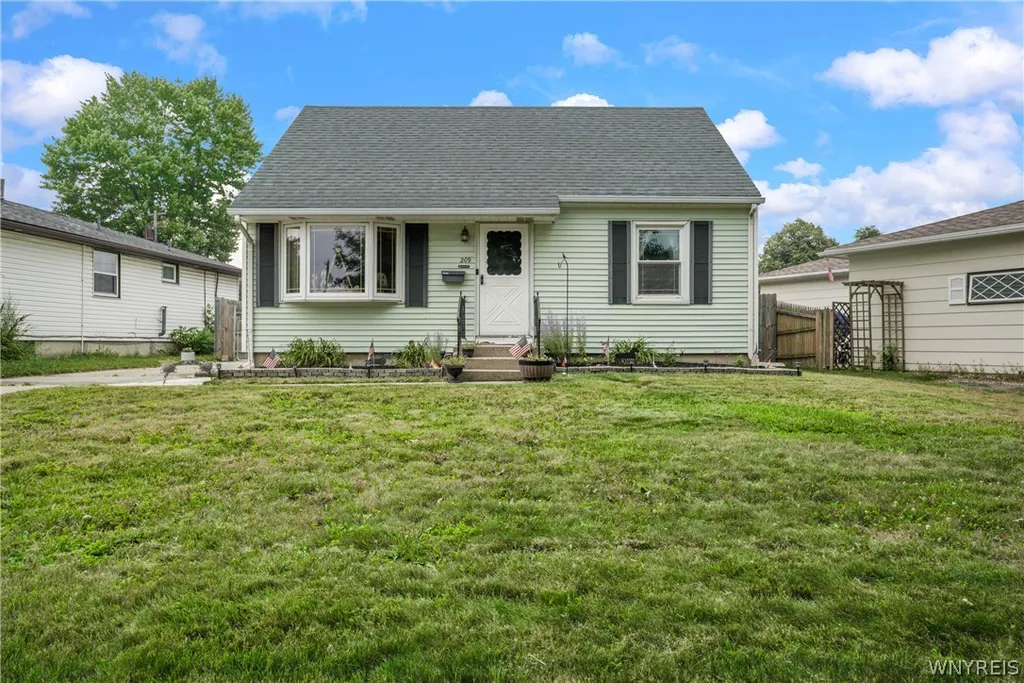 Property at 209 Darwin Drive, Lancaster, NY 14043
