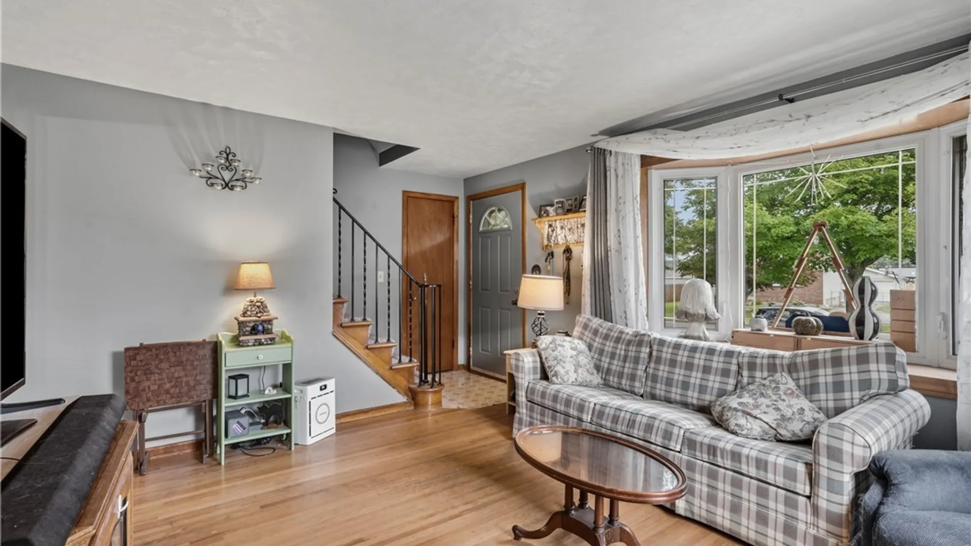 Property at 209 Darwin Drive, Lancaster, NY 14043 5