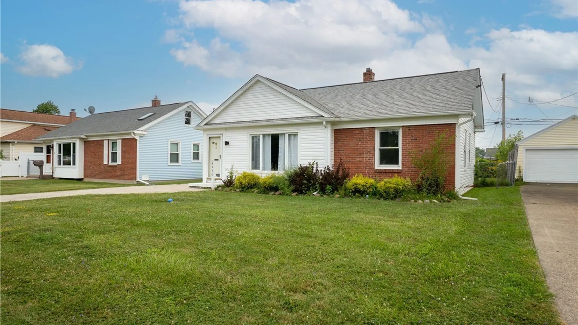 Property at 4930 Mount Vernon Boulevard, Hamburg, NY 14075 2