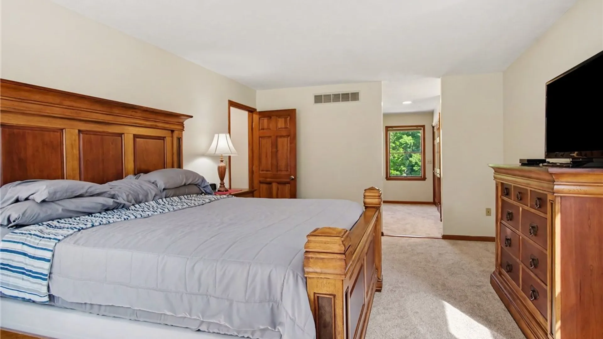 Property at 46 Deertrack Lane, Clarkson, NY 14420 17