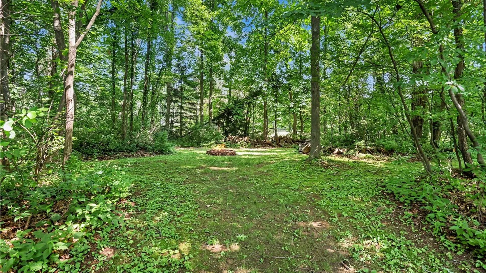 Property at 46 Deertrack Lane, Clarkson, NY 14420 41