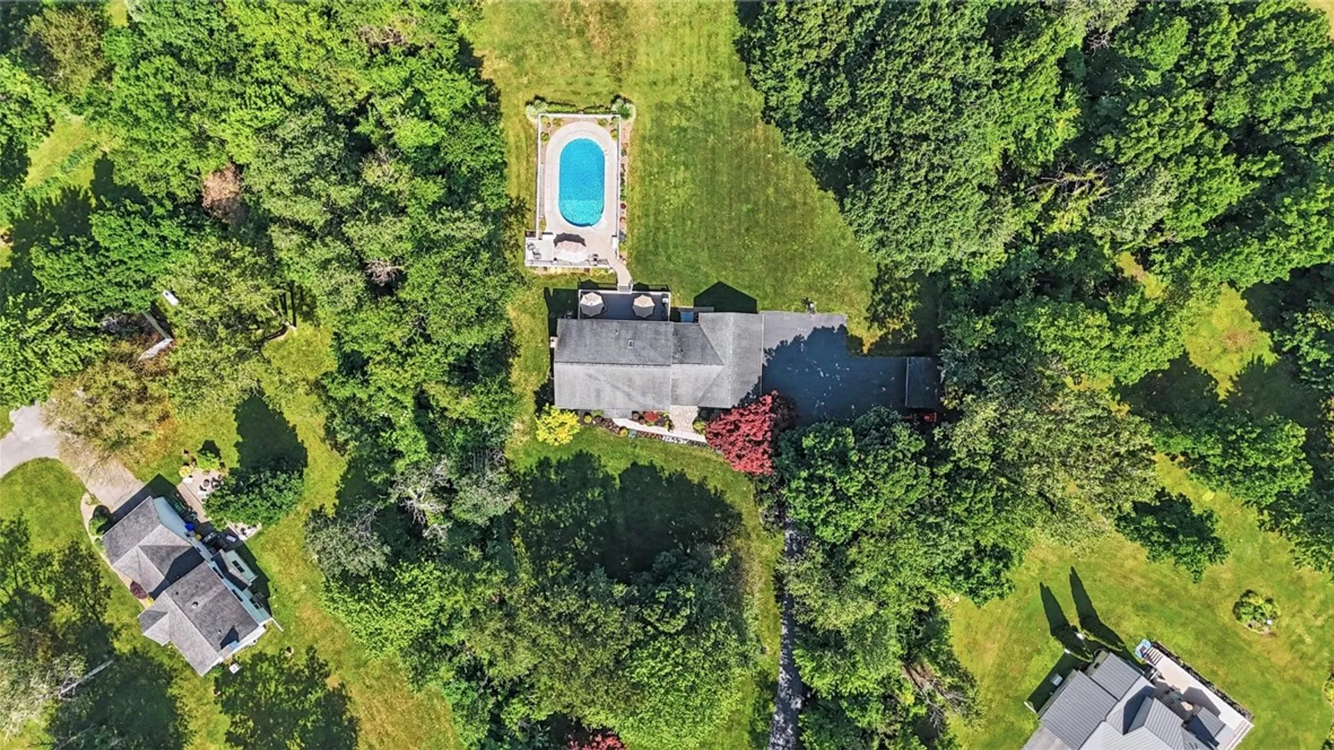 Property at 46 Deertrack Lane, Clarkson, NY 14420 43