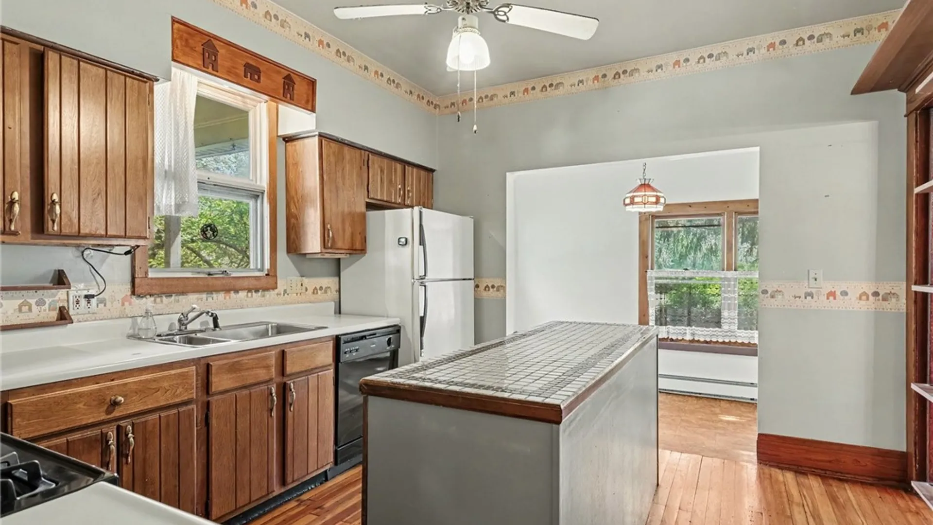Property at 3664 Culver Road, Irondequoit, NY 14622 15