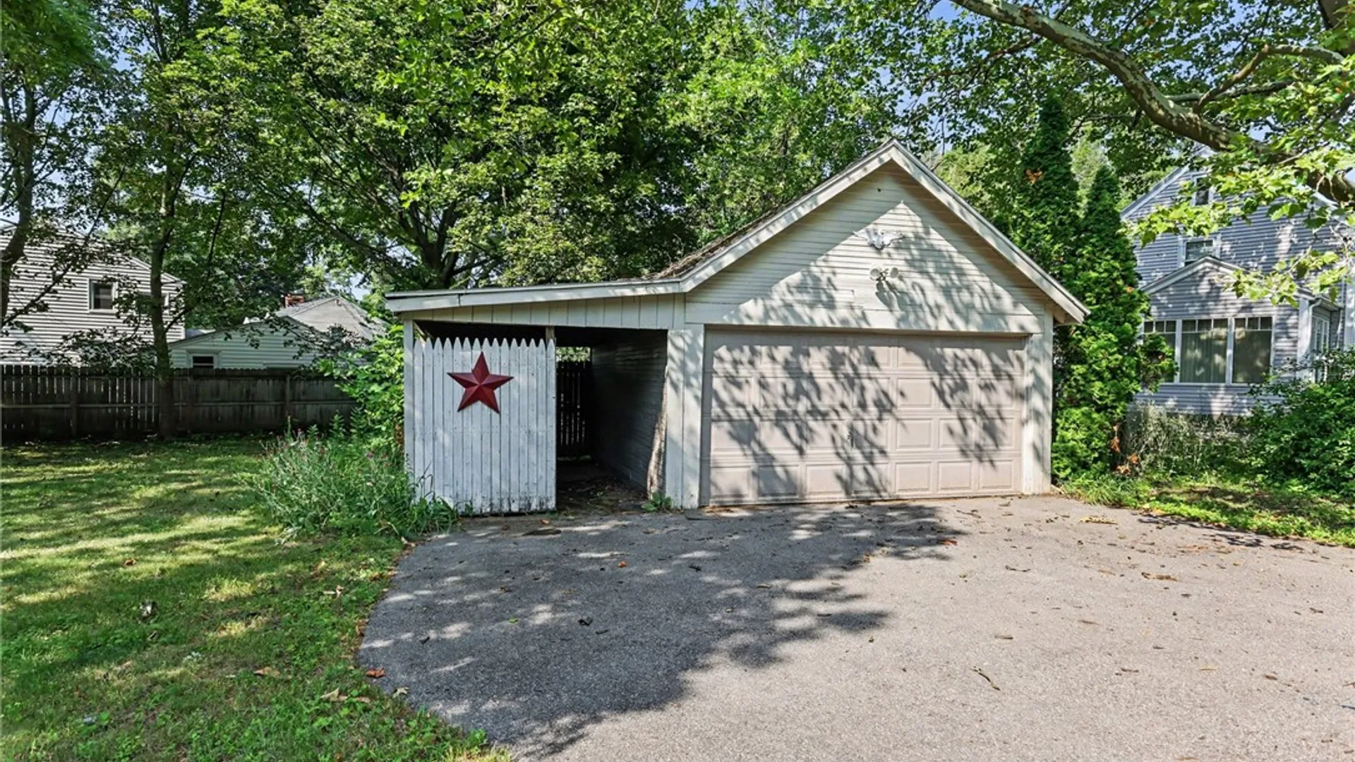 Property at 3664 Culver Road, Irondequoit, NY 14622 35