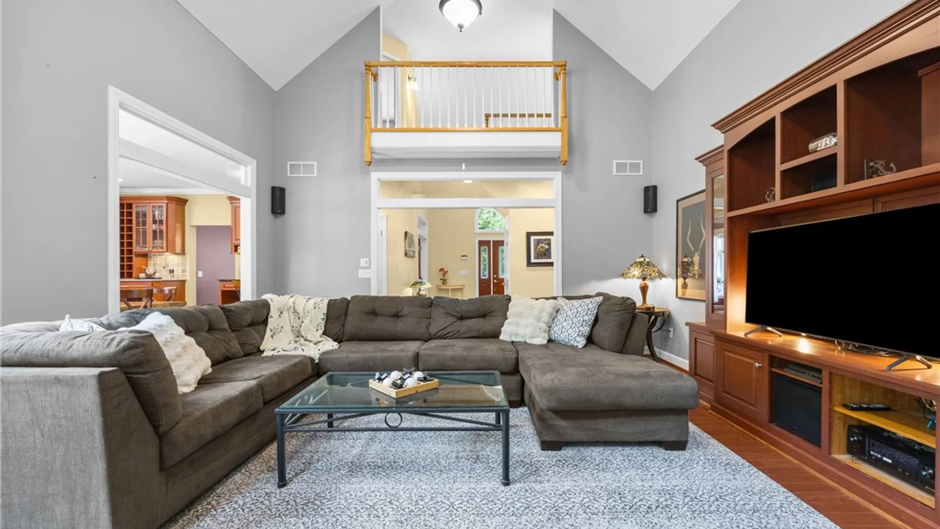 Property at 6 Crabtree Circle, Penfield, NY 14580 10
