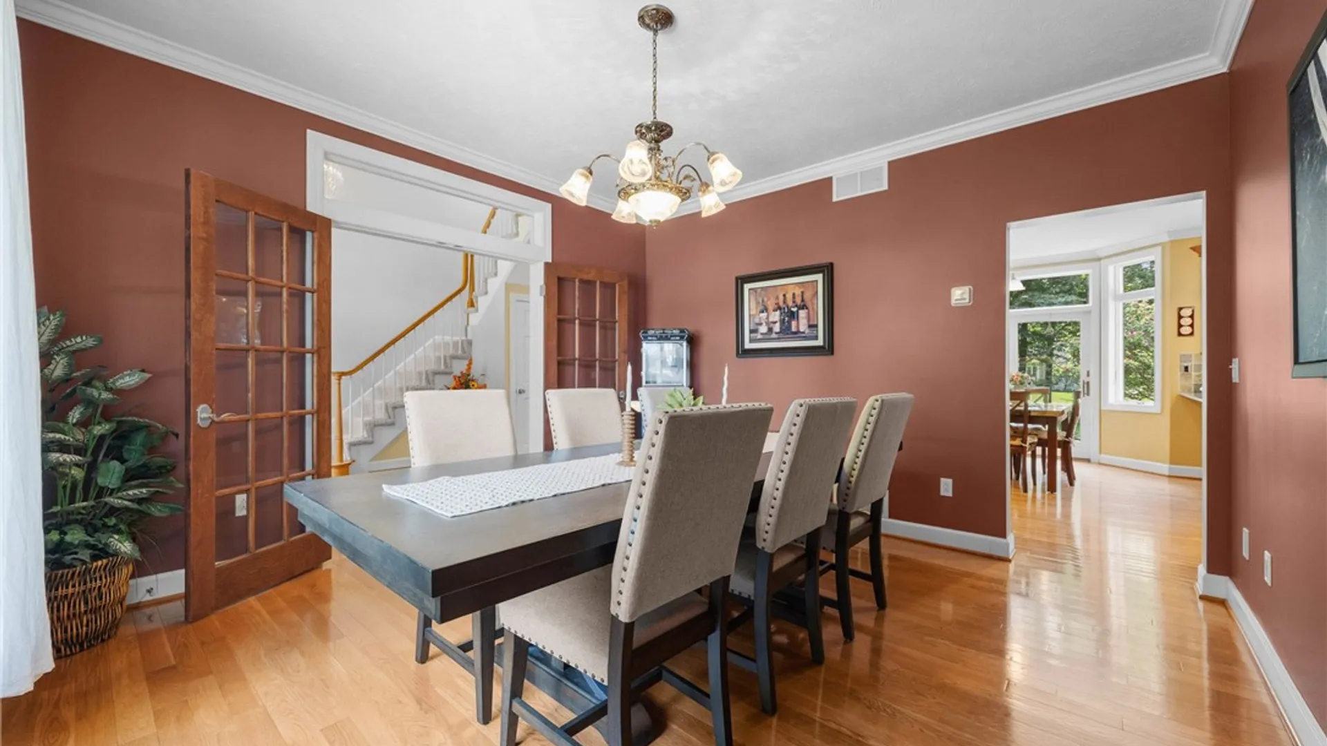 Property at 6 Crabtree Circle, Penfield, NY 14580 23