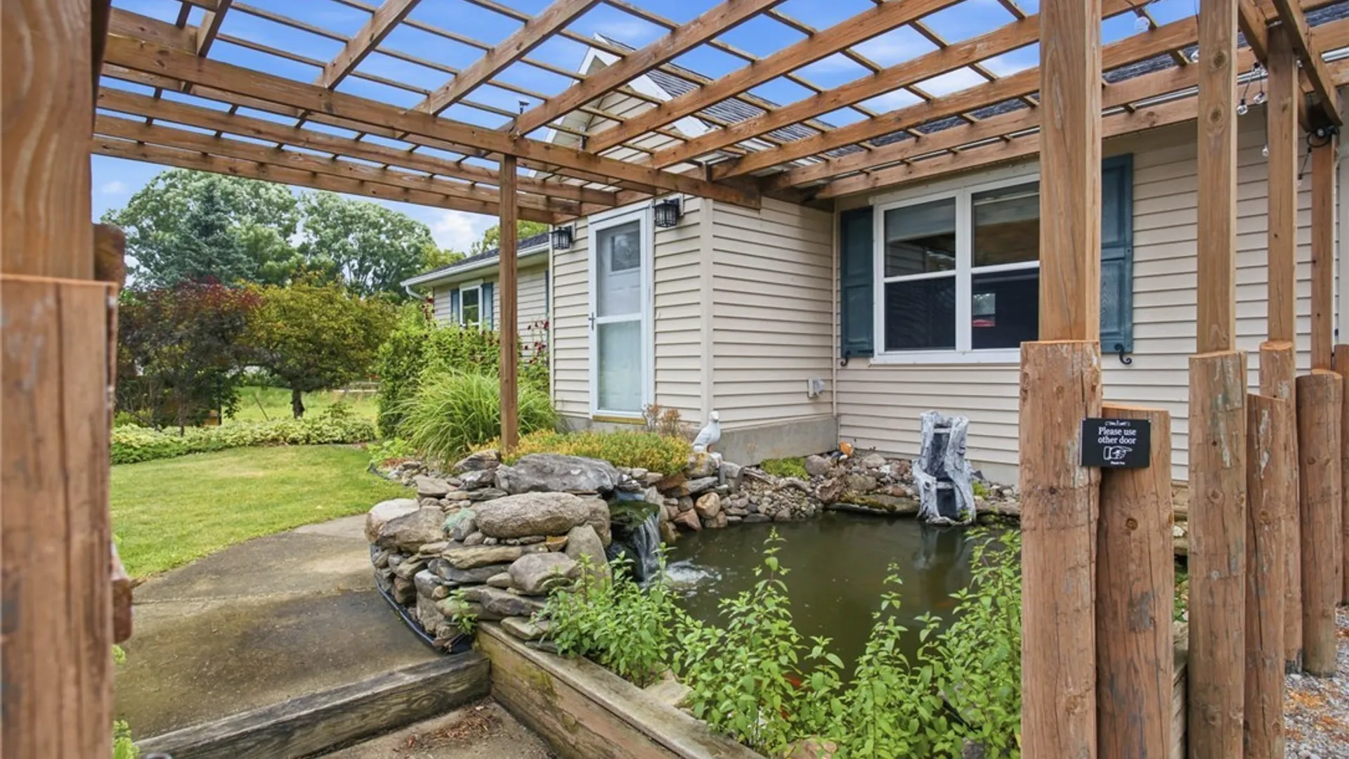 Property at 8485 Stringham Drive, Batavia, NY 14020 4