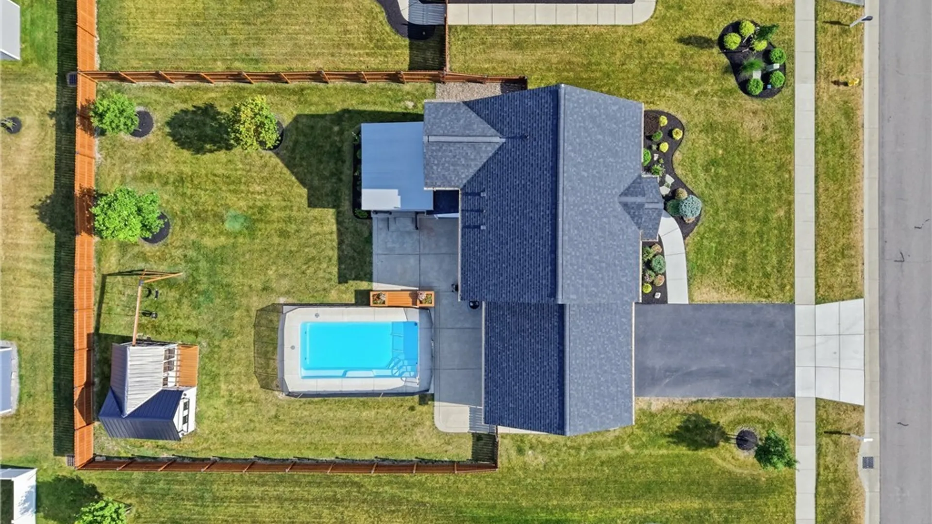 Property at 51 Vista Court, West Seneca, NY 14224 12