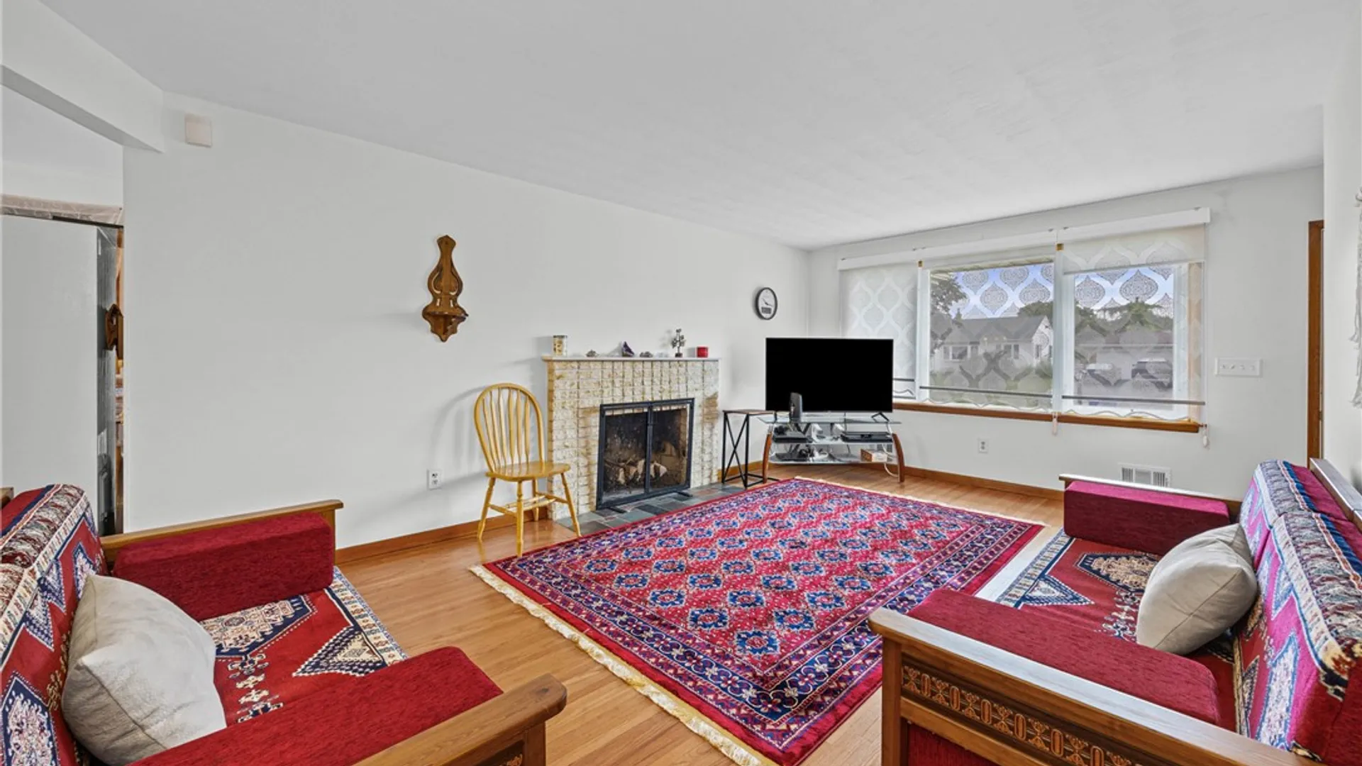 Property at 9 Tarwood Drive, Gates, NY 14606 7