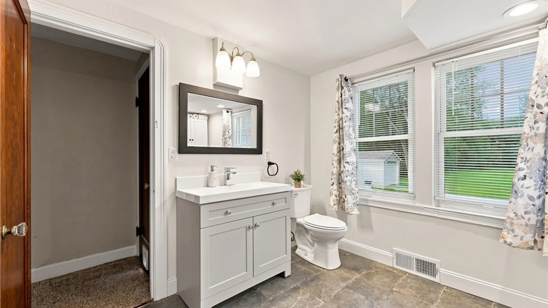 Property at 2026 Transit Road, West Seneca, NY 14224 12