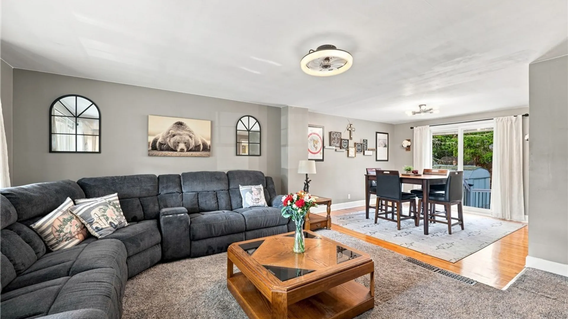 Property at 2026 Transit Road, West Seneca, NY 14224 5