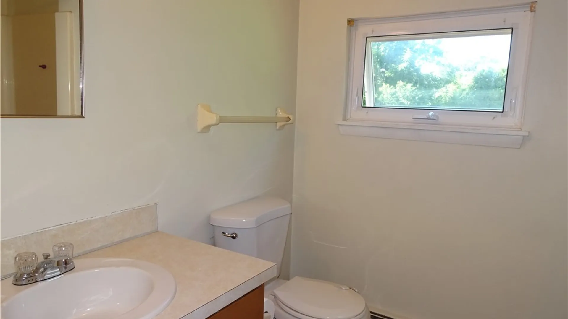 Property at 133 - 135 Tuller Road, Cicero, NY 13212 13