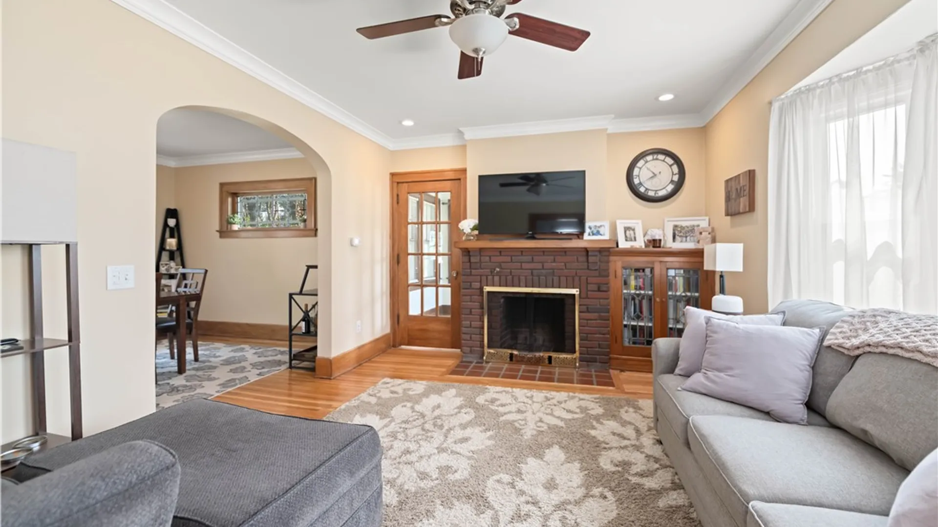 Property at 628 Laurelton Road, Irondequoit, NY 14609 6