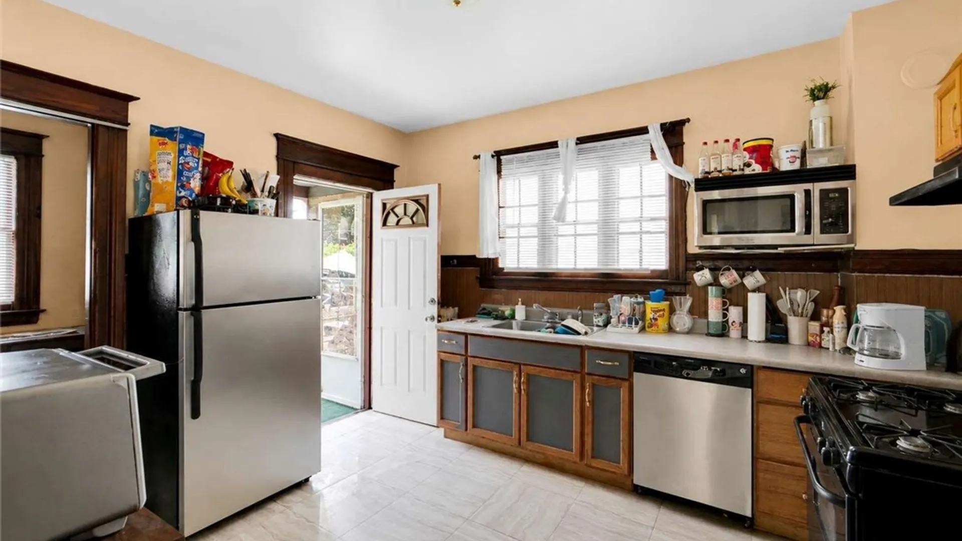Property at 365 Garson Avenue, Rochester, NY 14609 9