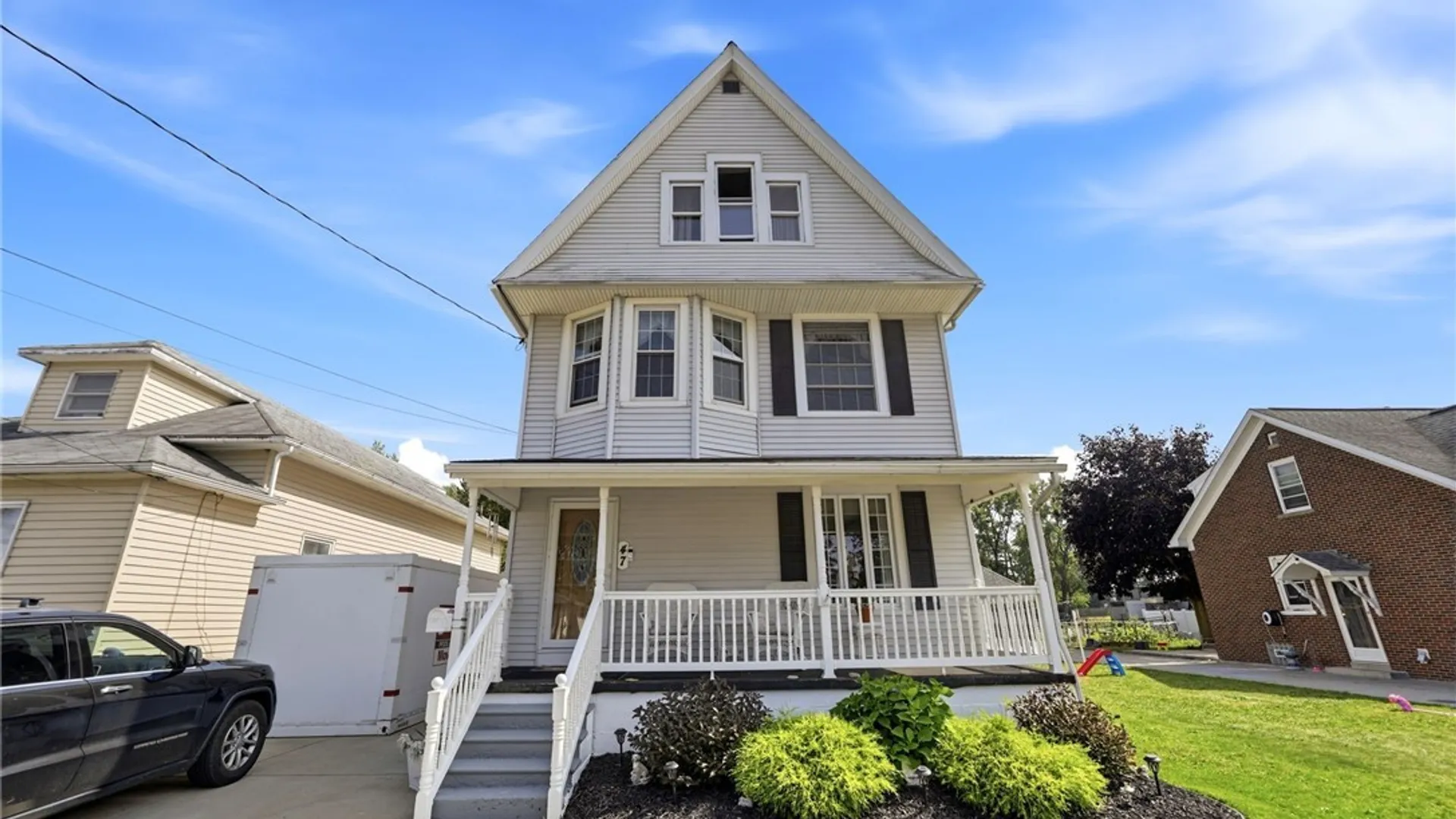 Property at 47 E Milnor Avenue, Lackawanna, NY 14218 2