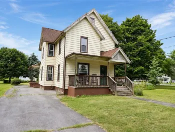 58 Charles Street, Torrey, NY 14441
