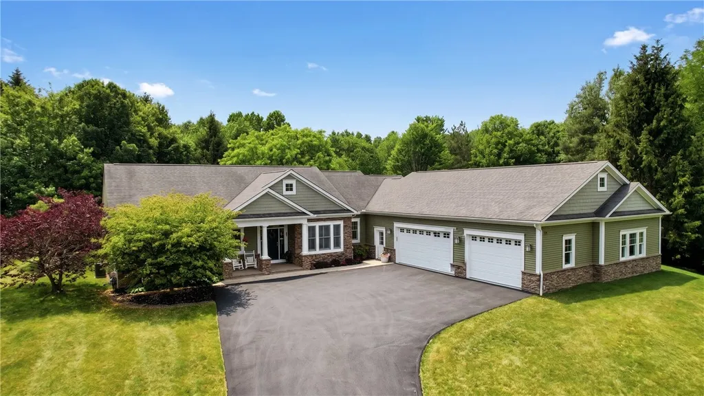 Property at 898 Bel Arbor Drive, Victor, NY 14564