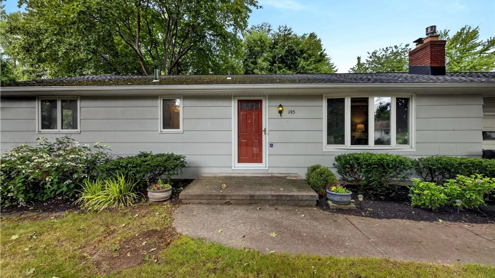 Property at 195 Noridge Drive, Irondequoit, NY 14462 2