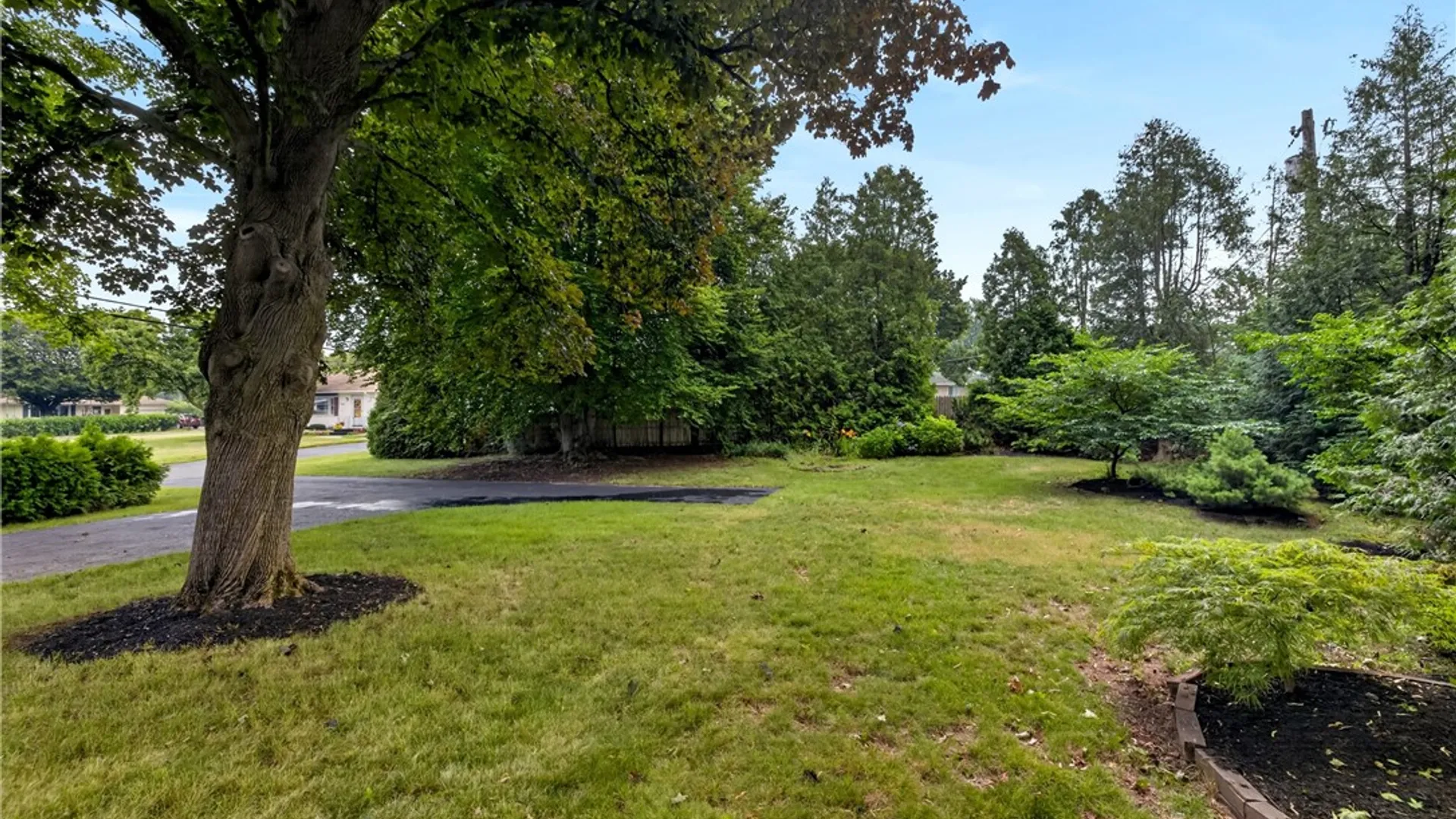 Property at 195 Noridge Drive, Irondequoit, NY 14462 31