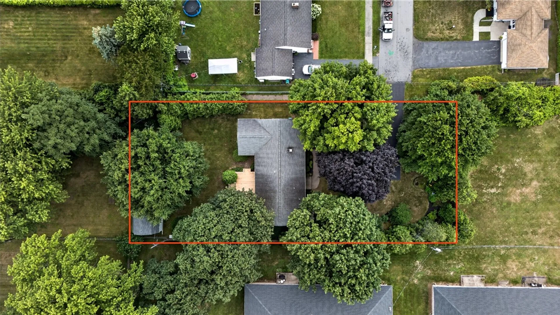 Property at 195 Noridge Drive, Irondequoit, NY 14462 3