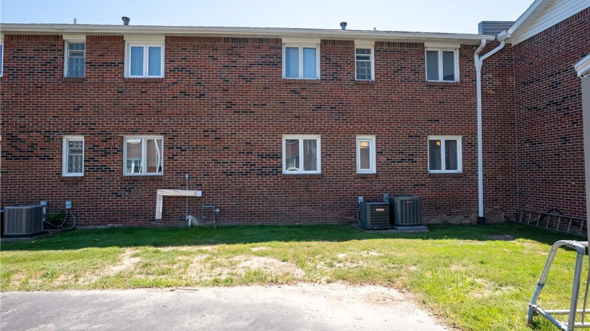 Property at 1040 Reserve Road, West Seneca, NY 14224 30