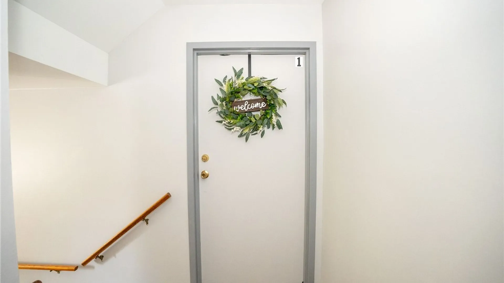 Property at 1040 Reserve Road, West Seneca, NY 14224 8