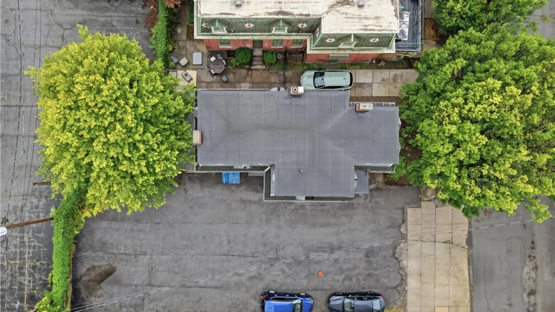 Property at 17 Saint Louis Place, Buffalo, NY 14202 43