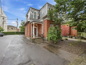 Property at 17 Saint Louis Place, Buffalo, NY 14202