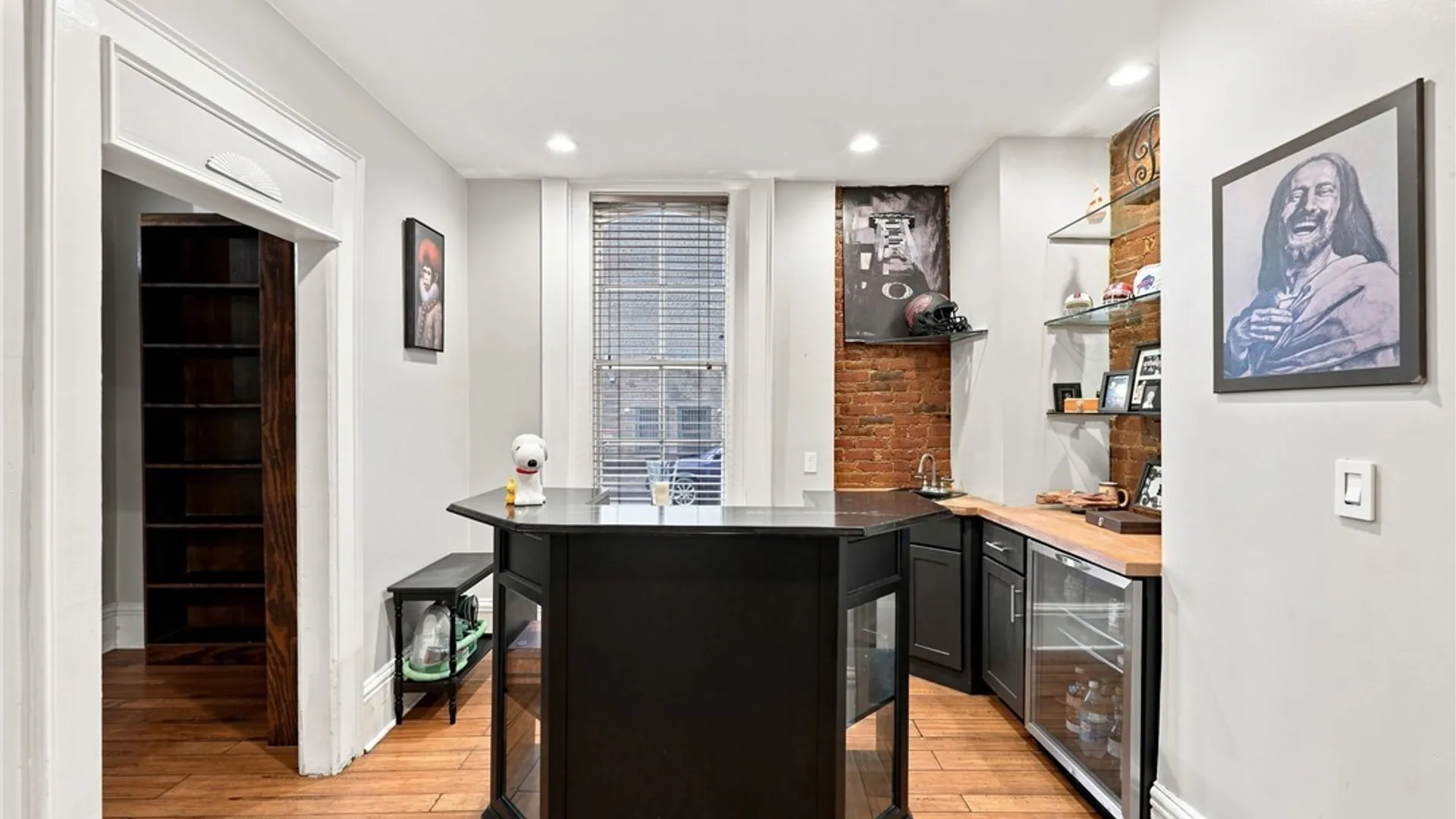 Property at 17 Saint Louis Place, Buffalo, NY 14202 14