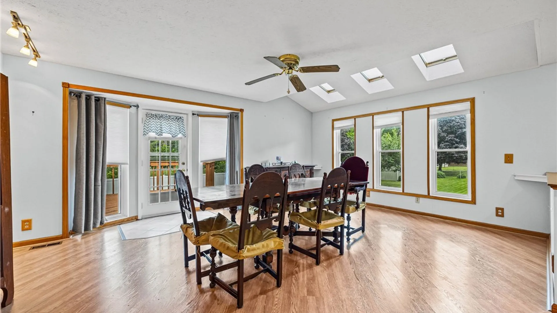 Property at 24 Noel Drive, Gates, NY 14606 14