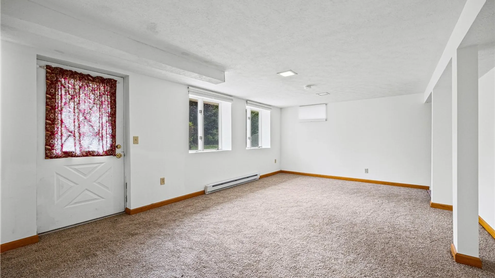 Property at 24 Noel Drive, Gates, NY 14606 36