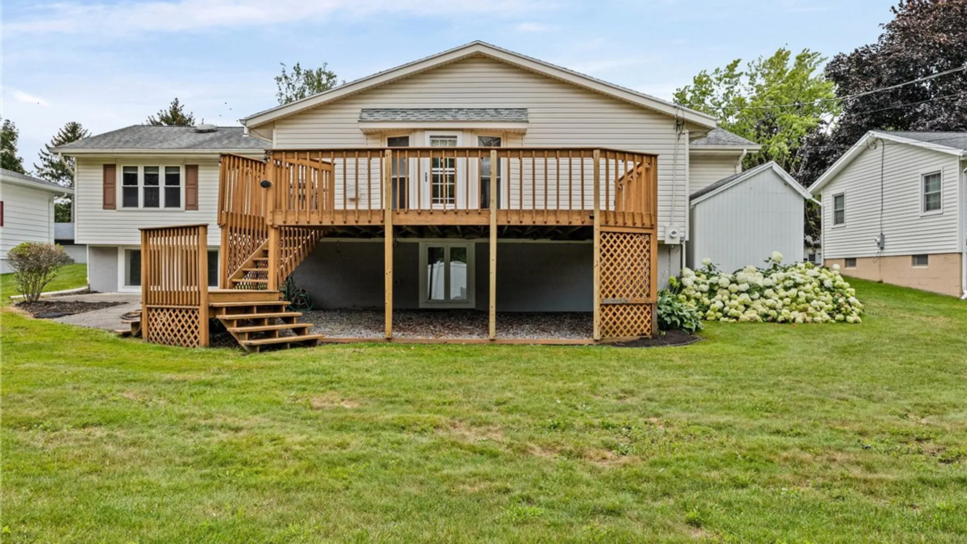 Property at 24 Noel Drive, Gates, NY 14606 42